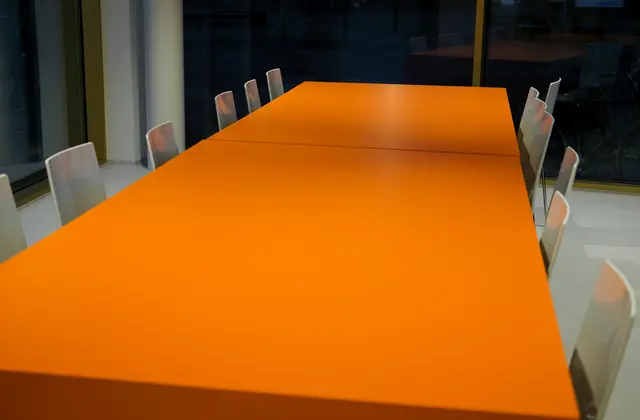 Contact use cases illustration